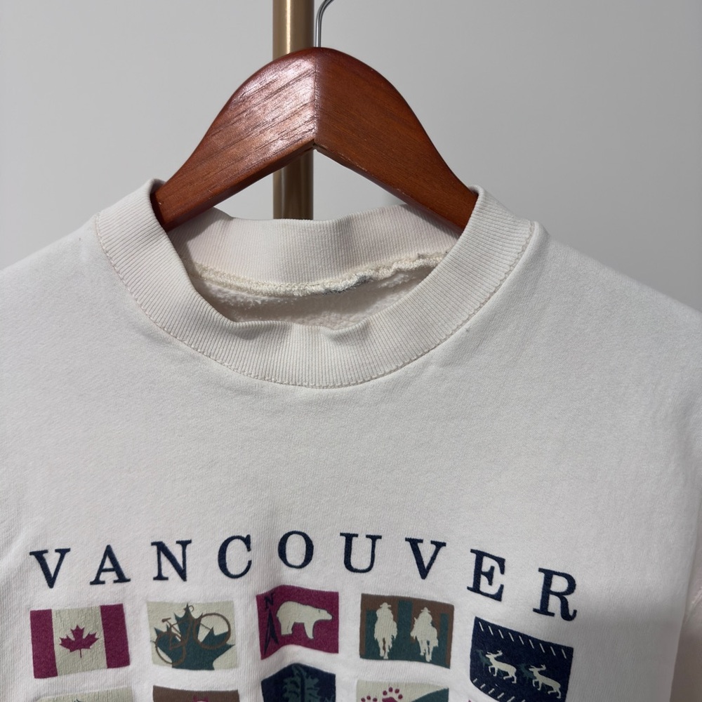 Vintage Vancouver Canada Oversized Sweatshirt Medium Large - Picture 4 of 9